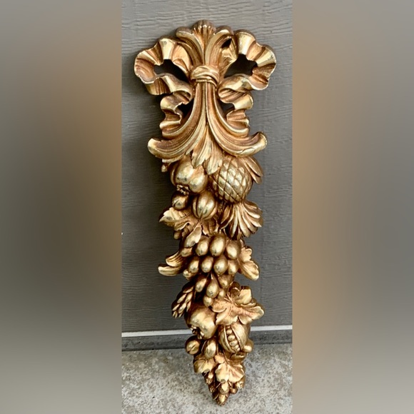 1966 Mid Century Vintage SYROCO Gold Tone Decorative Wall Hanging - Picture 2 of 12